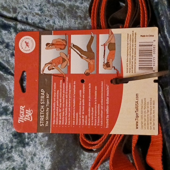 Tiger Tail Stretch Yoga Exercise Strap, "The Stretchy Tiger 80" NWT - Picture 2 of 4